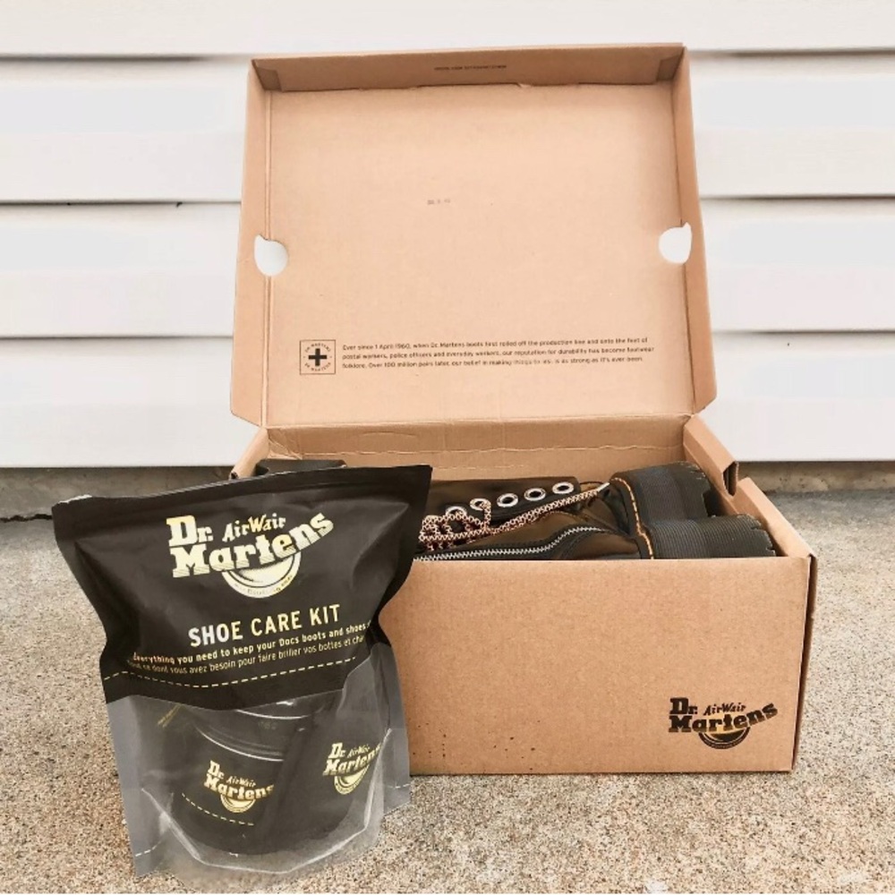 Black Jadon Max Doc Martens + Cleaning Kit